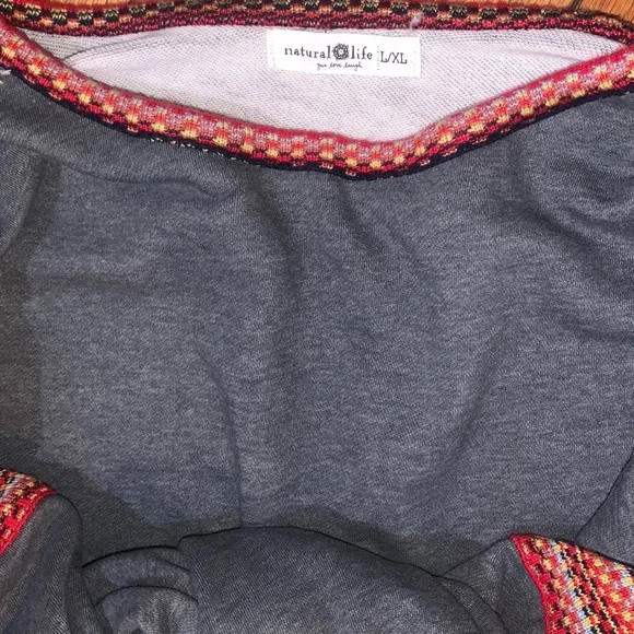 Natural Life - Colorful Knit Trim - Oversized Sweatshirt - Boho Sleeves - L/XL - Picture 5 of 12